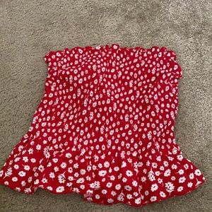 Strapless tube top